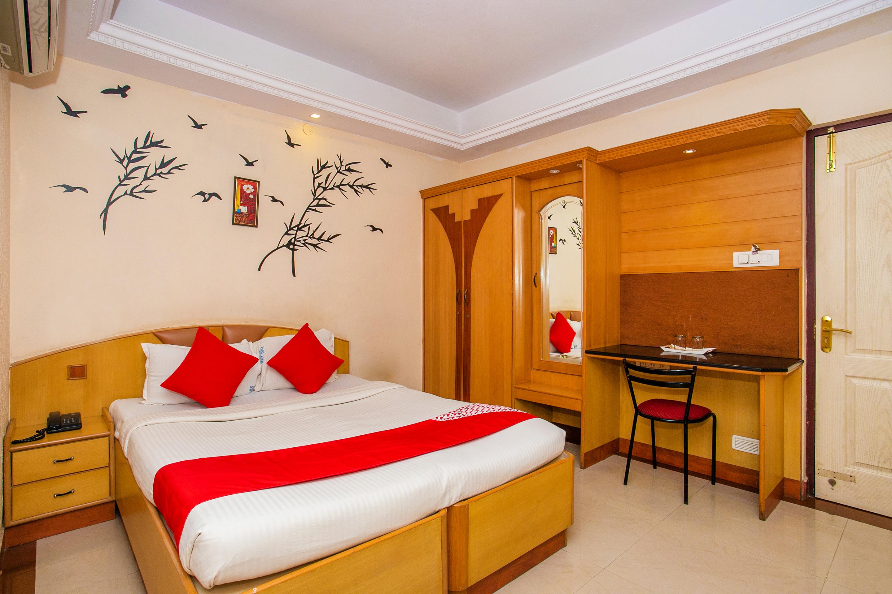 Oyo 331 Hotel Skanda Shelters Bangalore Exterior foto